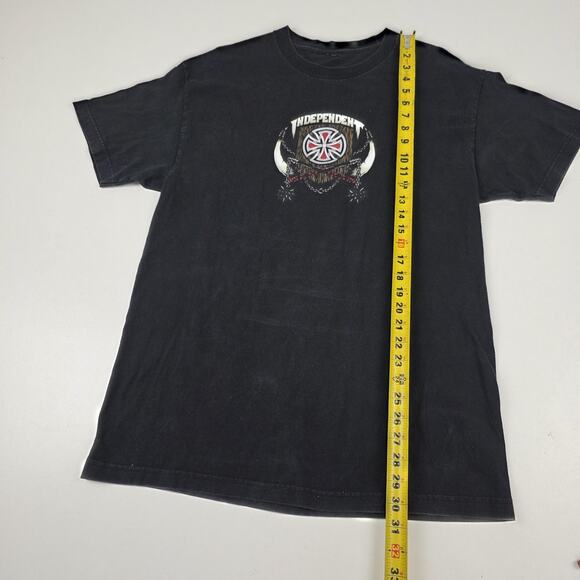 Vintage Independent Shirt Mens Medium Black Chris Haslam Skateboarding Tee Faded - Picture 4 of 10